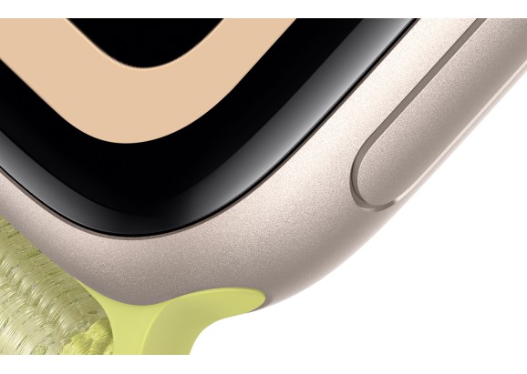 Apple Watch SE 3 44mm Midnight Aluminum Midnight Sport Band M/L